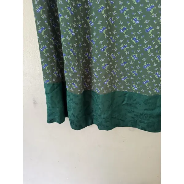 April Cornell Green Satin Trim Blue Floral Maxi Skirt Size Large - Image 4