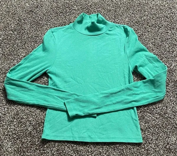 American Eagle ribbed turtleneck long sleeve cropped shirt S - Image 3