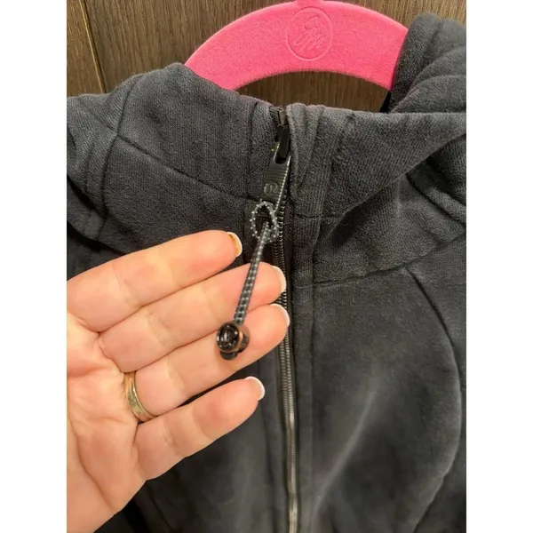 Lululemon Scuba Hoodie features a full-length zipper and classic fleece 12 - Image 4