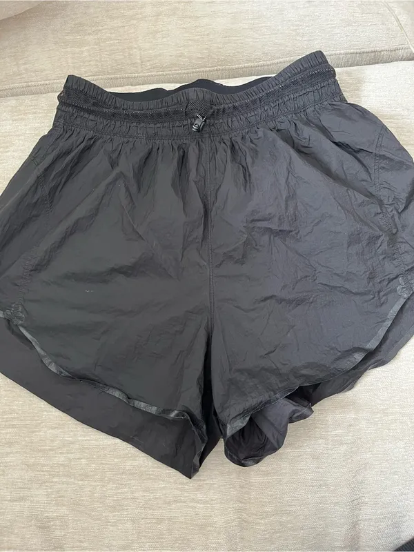 Lululemon Step Out Short - Image 4