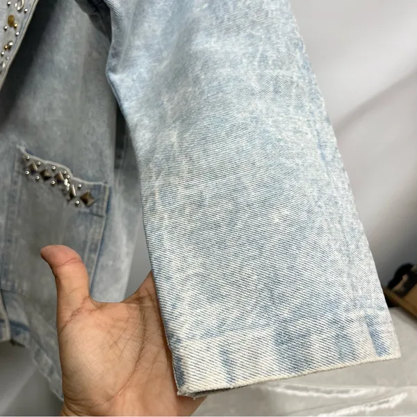 80's Vintage M BLUE Jean Jacket acid washed out studded - Image 12