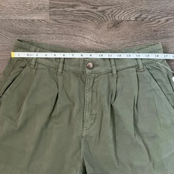Free People Billie‎ Chino Shorts - Size 12 - Army Green - NWT - Image 7