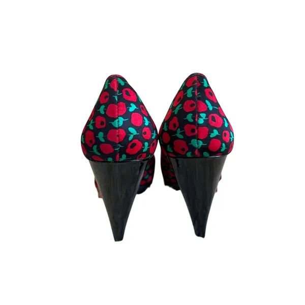Vintage Betsey Johnson Red Green‎ Floral Platform Heels Y2K Pumps Size 5.5 - Image 5