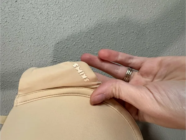 NWT Skims Multi-Way Bra 36C - Image 12