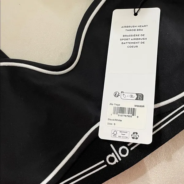 Alo Yoga NWT Airbrush Heart Throb Sports Padded Bra Black/White Size S - Image 10