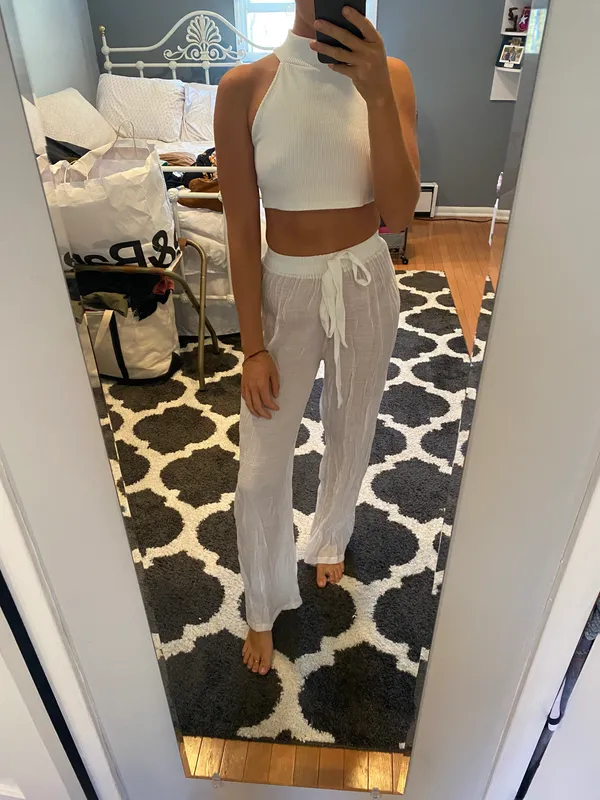 Pretty Little Thing White Flowy Beach Pants - Image 4