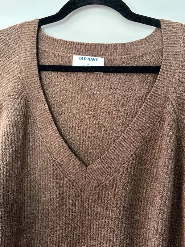 Old Navy Good V-Neck Pullover Sweater Espresso Bark Brown Size XL - Image 2