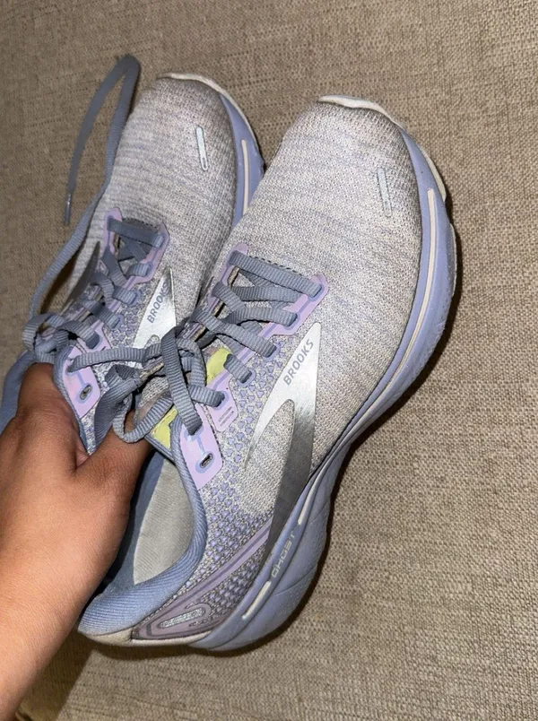 Brooks Shoes - Image 4