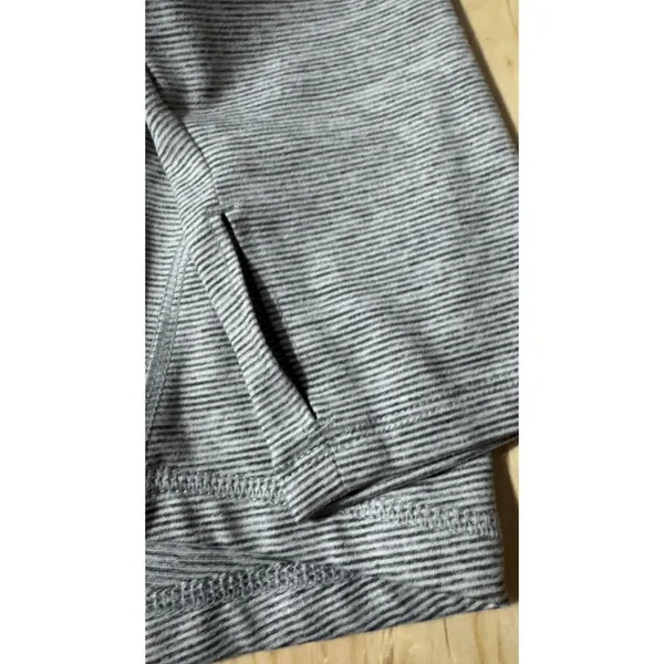 Old Navy Active Womens Gray‎ Space Dye Quarter Zip Pullover Thumbholes Large - Image 4