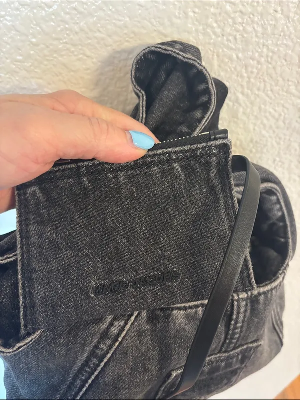 MARC JACOBS The Bow Denim Mini Sack Bag in Black - Image 6