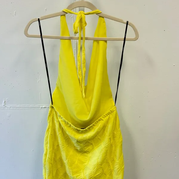 Forever 21 Yellow Textured Cowl Neck Halter Mini Dress Open Back Medium - Image 5