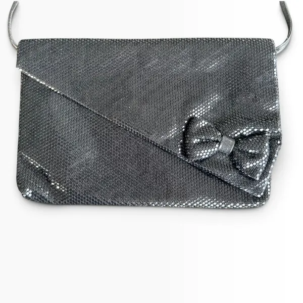 Vintage 80s 90s Black Metal Mesh Bow Evening Bag Shoulder Purse - Image 2