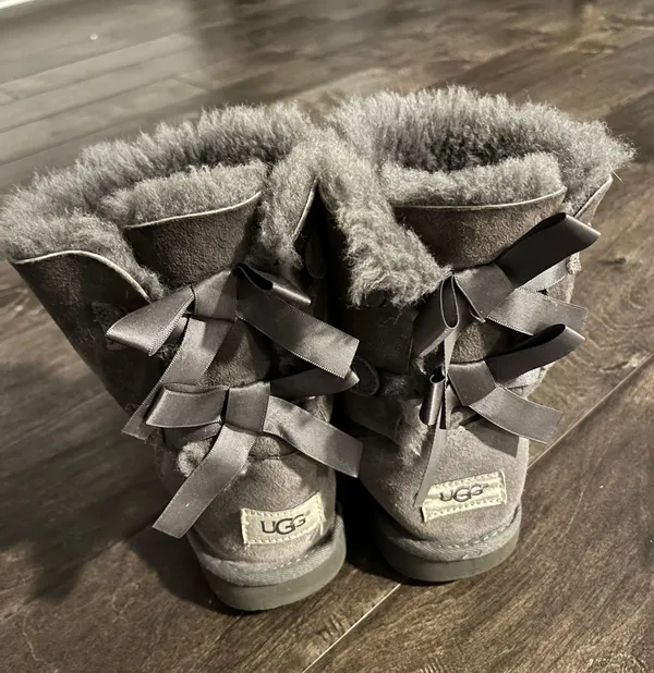 UGG boots - Image 2