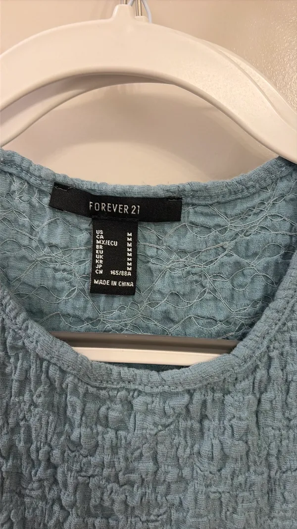 Forever 21 crop top - Image 2