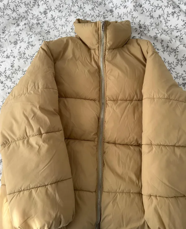 Pretty Little Thing Puffer Jacket - Image 2