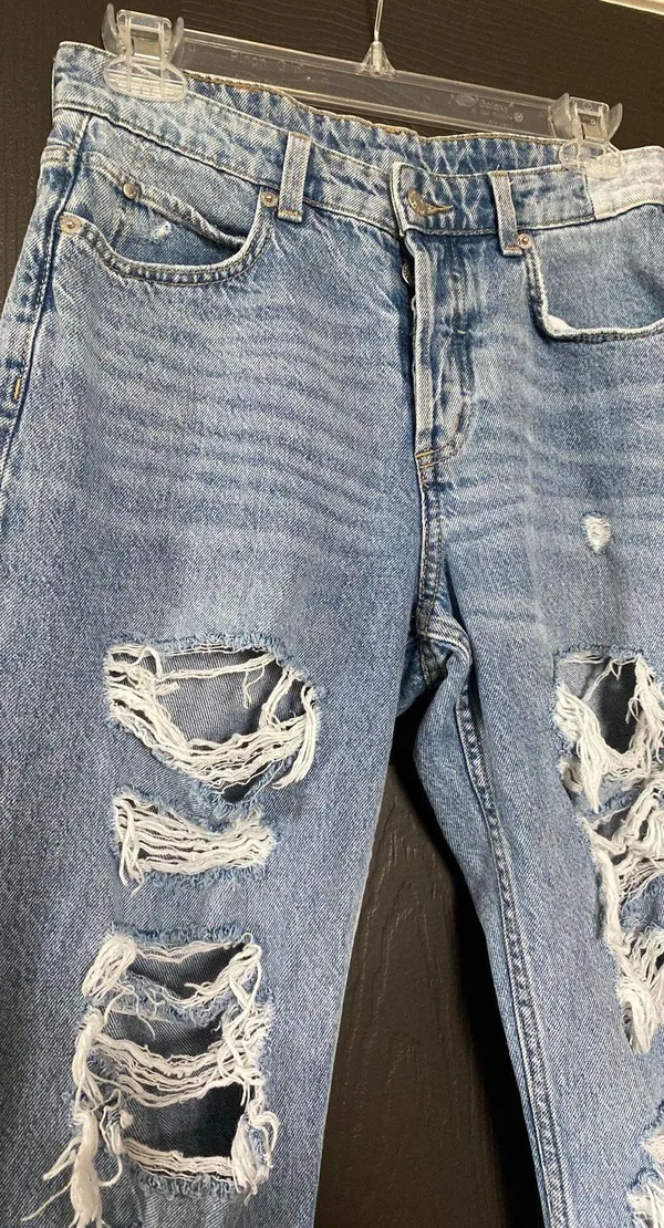 H&M Boyfriend Ripped Jeans - Image 2
