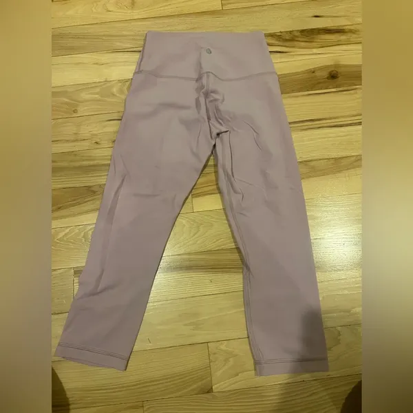 Lululemon light purplish cropped pants! Size 6. Excellent condition! - Image 2