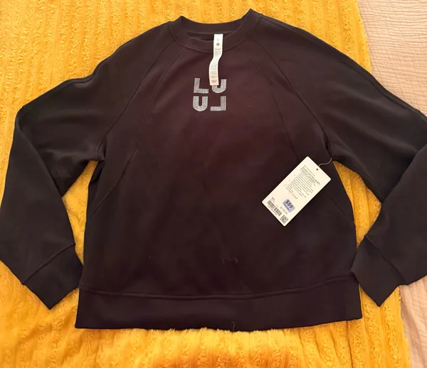 Lululemon Scuba OS Hip-Length Pullover Jewelled Black Oversized Crewneck M/L NWT - Image 2
