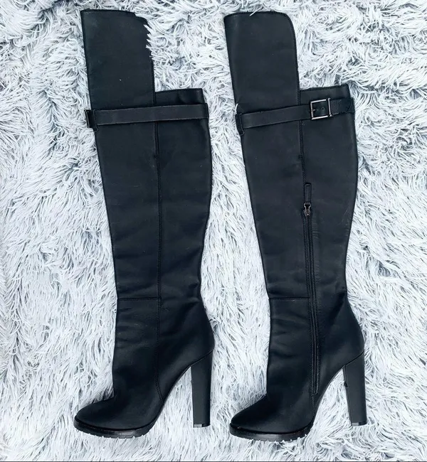 Milan Runway high knee boots Fall 2011 size 38 - Image 5