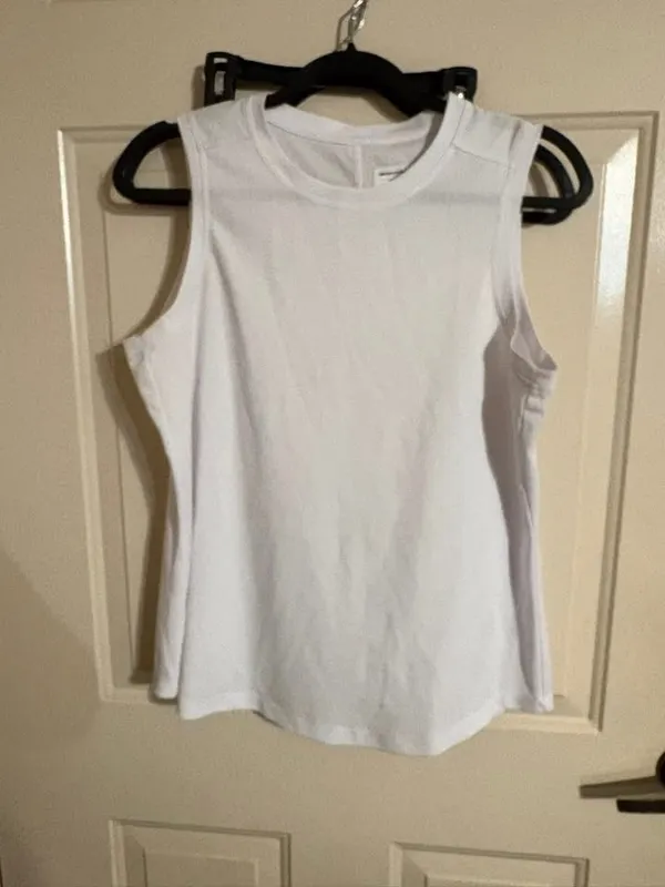 White tank top Size L - Image 2