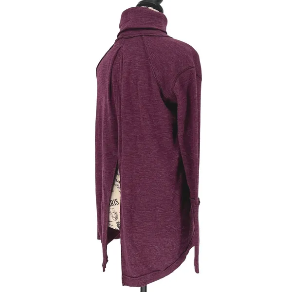 We The Free Free People Split Back Turtleneck High Low Top‎ Purple XS - Image 5