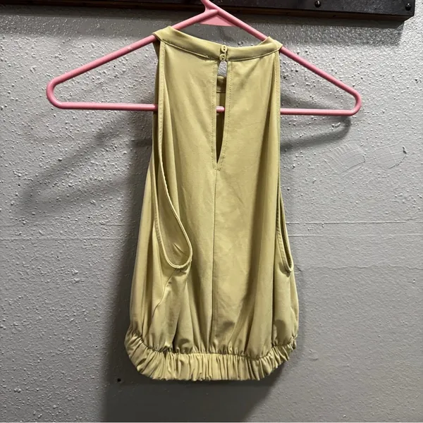 Zara Women's Light Green Sleeveless Tank‎ Top - Image 3