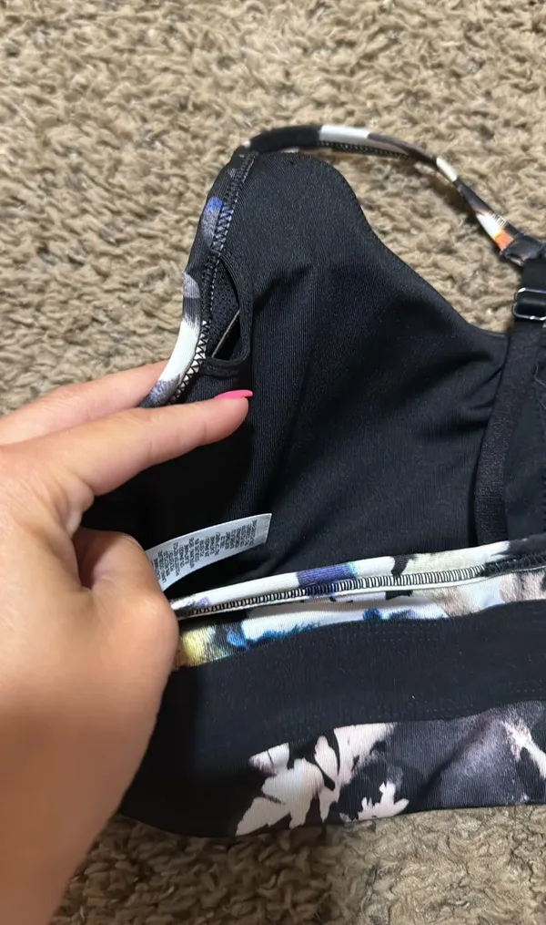 Nike Sports Bra - Image 4