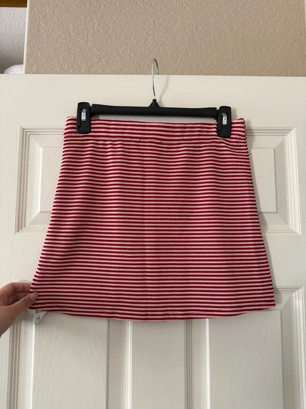 BNWT L’Academie Red & Pink Striped Mini Skirt - Image 6