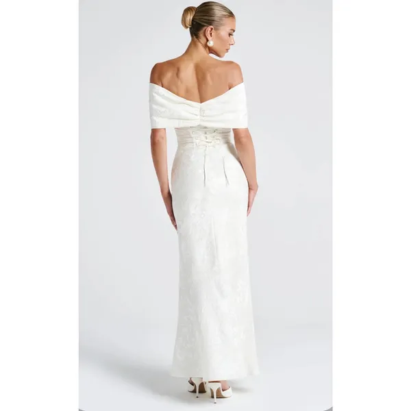 Babyboo EMBERLY MAXI DRESS - IVORY NWT Size Medium - Image 4