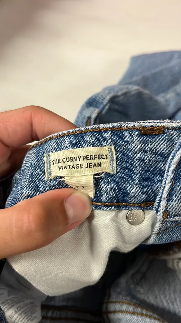 Madewell Jeans Curvy Perfect Vintage - Image 2