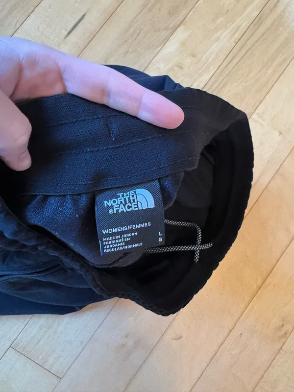 North Face Shorts - Image 3