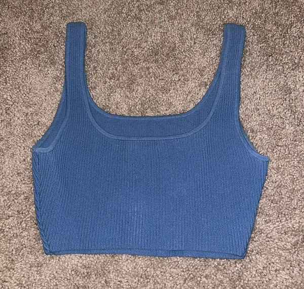 Aritzia Top - Image 2