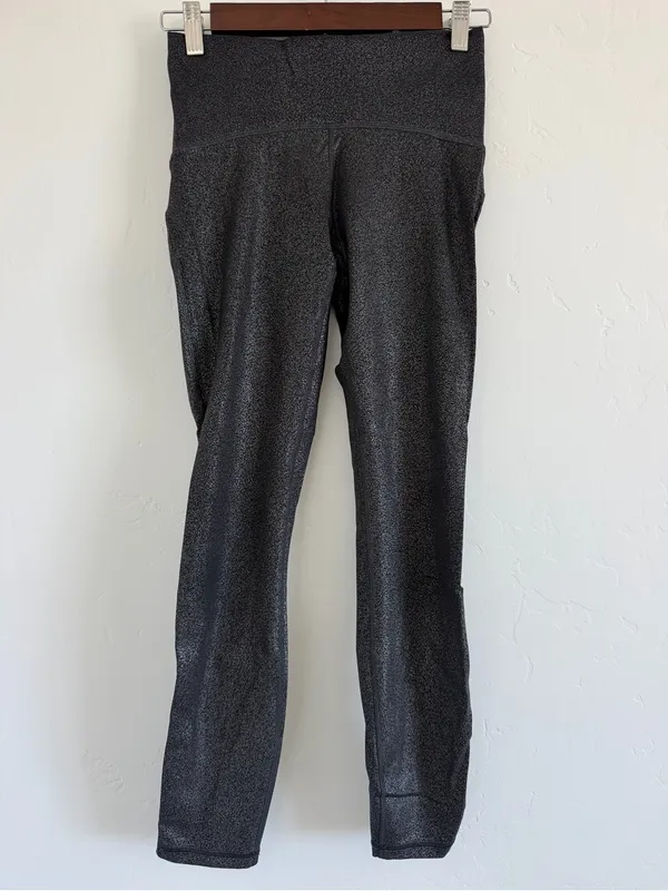 Lululemon Train Times 7/8 Pant 25” Size 4 Luminosity Foil Black Silver W5AX4S - Image 2