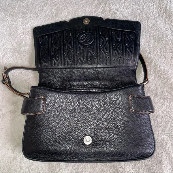 Brighton Elegant Black Shoulder Bag - Image 9