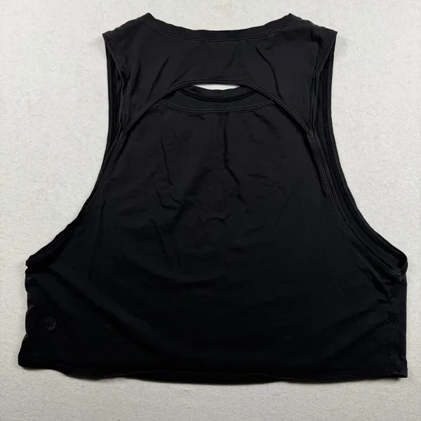 Lululemon Cut Back Crop Tank Women’s Size 10 Large Black Open Back Yoga Tank - Image 2