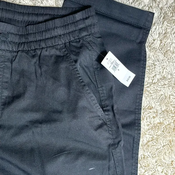 Gap Everyday Easy Pants, Drawstring Waist, Black, Size Small - Image 3