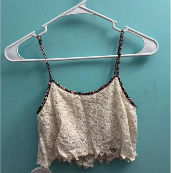 Crop top - Image 2