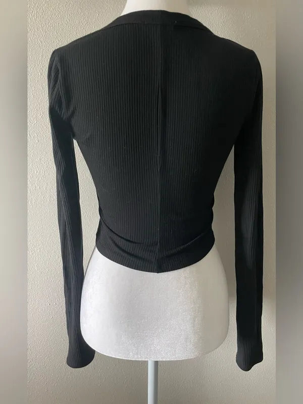 Reformation Paige Ribbed Knit Scoop Neck Long Sleeve Crop Top Black S - Image 3