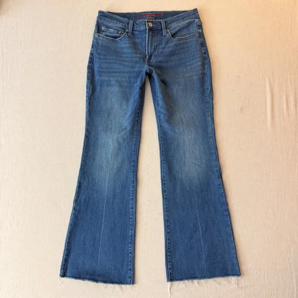 Lucky Brand Sweet Mid Rise Flare Jeans Womens 10/30R Blue Boho Raw Hem Denim - Image 2