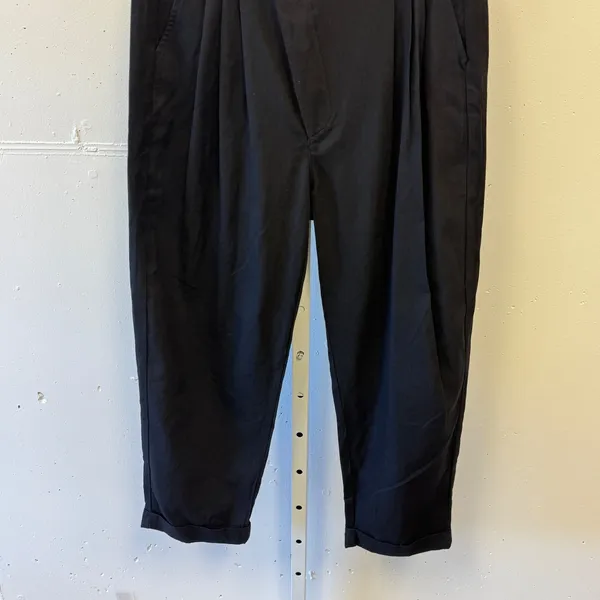 MABLE Black‎ Pleated High Waist Crossover Tapered Cropped Pants MP6040 Small - Image 4