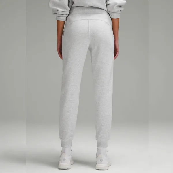 LULULEMON Scuba High-Rise Jogger in Heathered Core Light Gray Size 0 - Image 4
