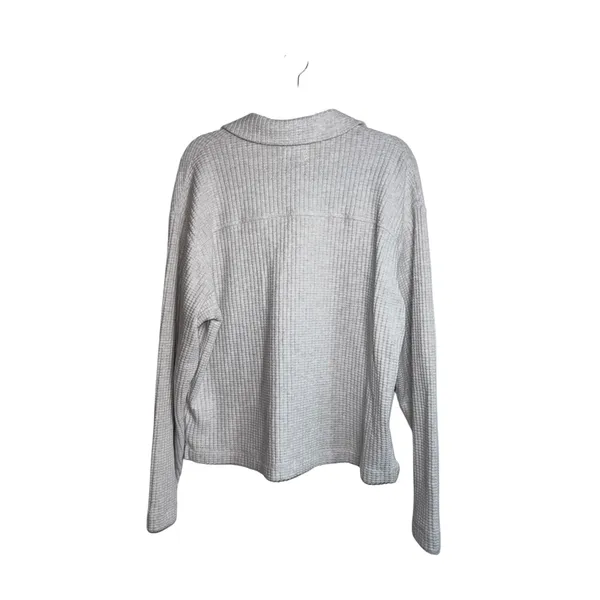 American Eagle Waffle Knit Shacket Light Gray Pocket Button Front - Image 5