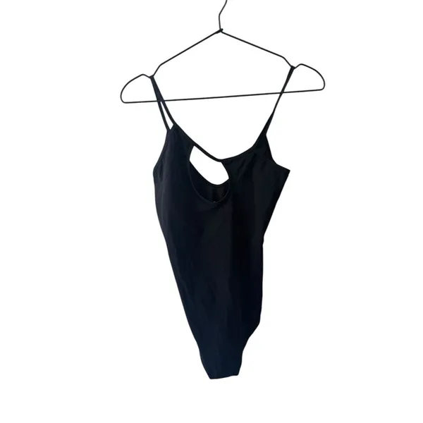 Alix Nyc Dorest Asymmetrical Neckline‎ Cutout Bodysuit Small Black - Image 4