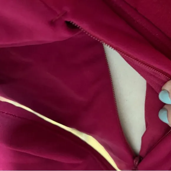 Lululemon Hot Pink Quilted Jacket Approx Size 6-8 - Image 5