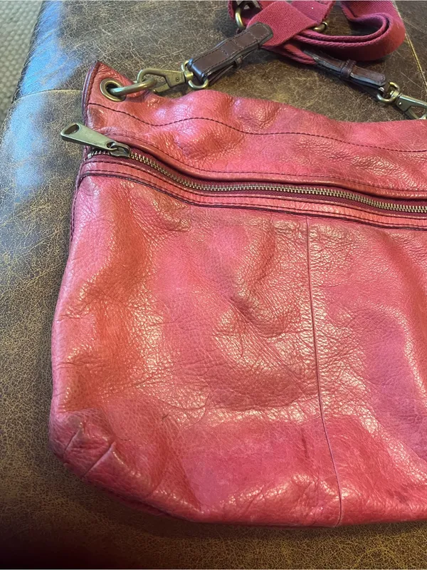 Fossil Red Pink Distressed Leather Crossbody Messenger Bag Large Boho - Image 10