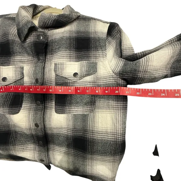 Lucky Brand jacket flannel shacket Cotton Fleece Lined Sweater Jacket size M - Image 8