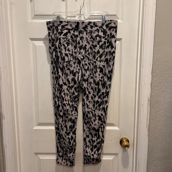 Ann‎ Taylor LOFT Womens Pants Size L Leopard Print Animal Print Casual - Image 5
