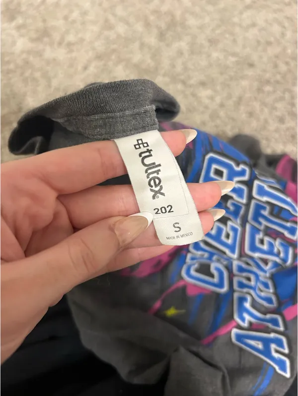Cheer Athletics Swoosh Shirt Gray - Image 3