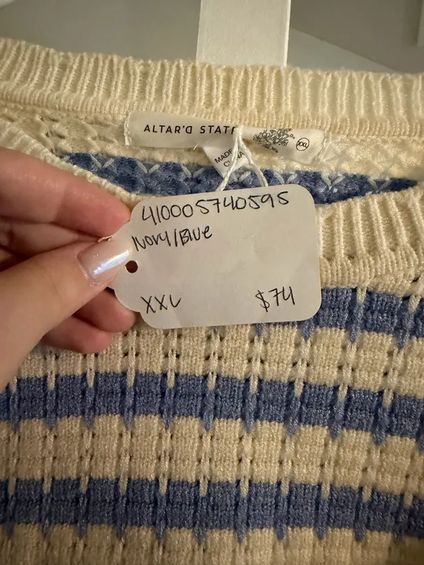 Altar'd State Sweater Cropped - Image 2