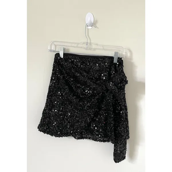Lulu's Sequin Shiny Tie Wrap Mini Skirt Black Size XS NEW - Image 3